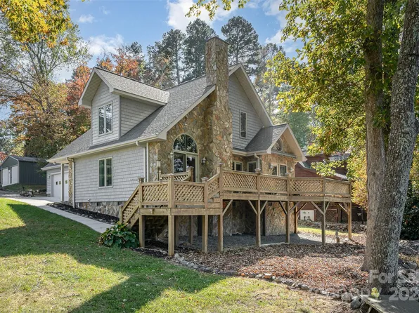631 Panther Point Trl, Richfield, NC 28137
