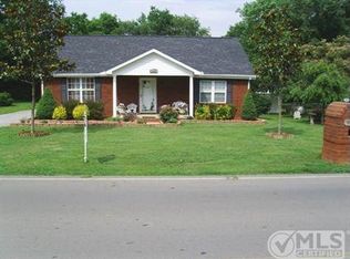 2925 Barfield Rd, Murfreesboro, TN 37128
