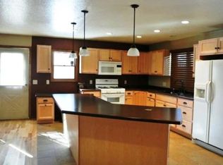 8362 White Birch Rd, Eagle River, WI 54521