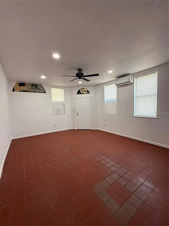 1 bed, 1.0 bath, 1014 sqft, $1,800 — Photo 4