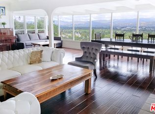 11692 Laurelwood Dr, Studio City, CA 91604