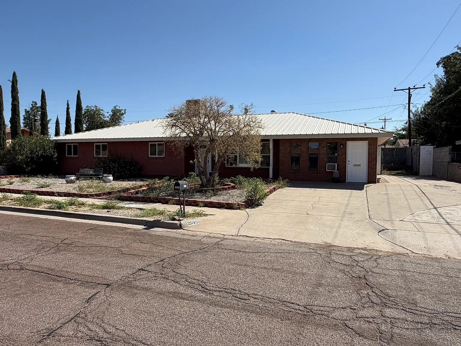 Enzie Dr, Las Cruces — Photo 2