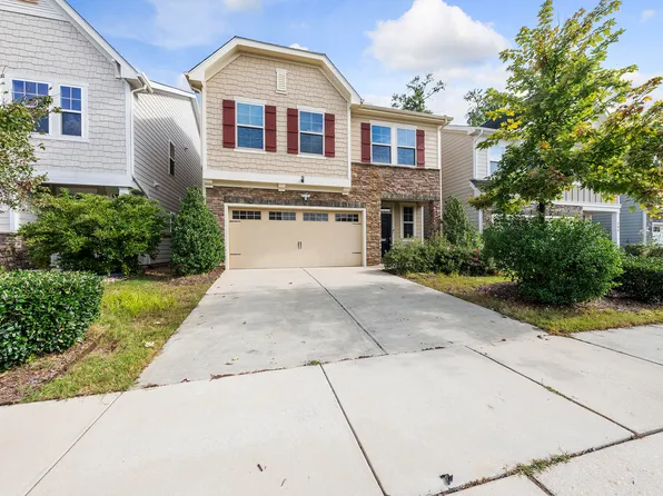 204 Concordia Woods Dr, Morrisville, NC 27560