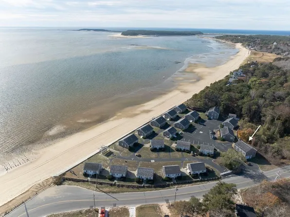 275 Kendrick Ave #T, Wellfleet, MA 02667