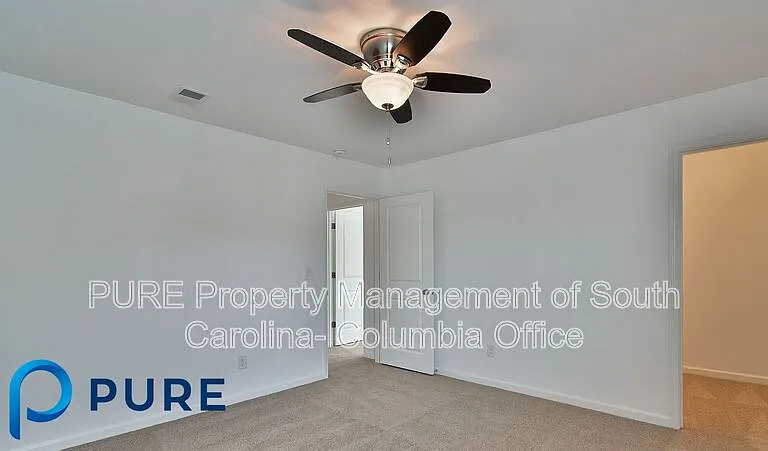 621 Blue Ledge Cir — Photo 46
