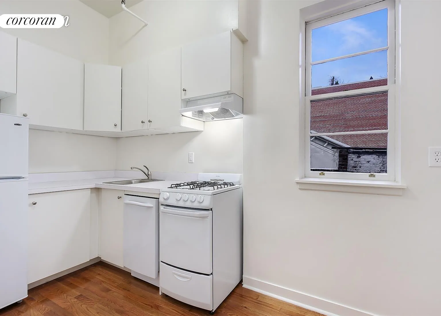 259 West 12th Street — Photo 4