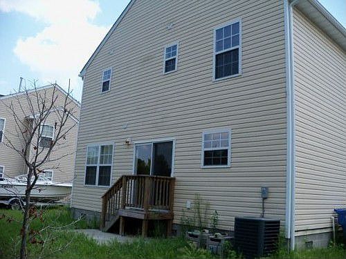 4th image of 5140 Winery Dr