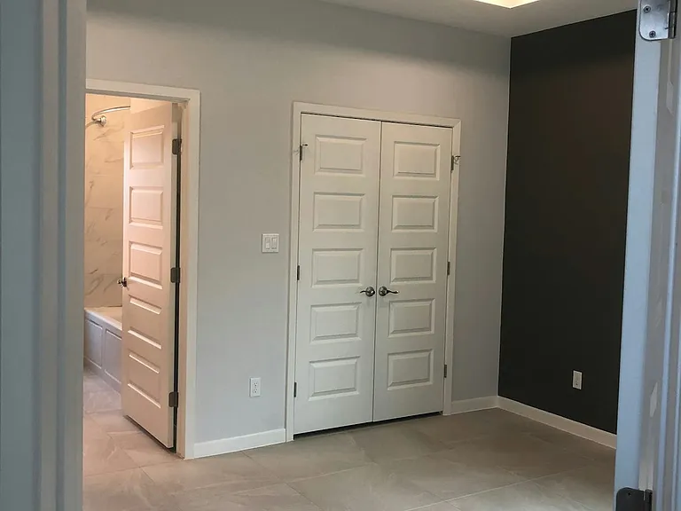 Private bathroom in each bedroom