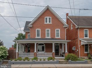 609 Main St, Pennsburg, PA 18073