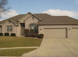 831 Wild Rose Ln, Greenwood, IN 46142