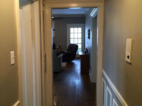 3rd image of 2122 W Ainslie St