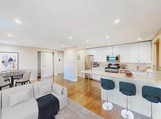 30 Charlton St APT 4M, New York, NY 10014