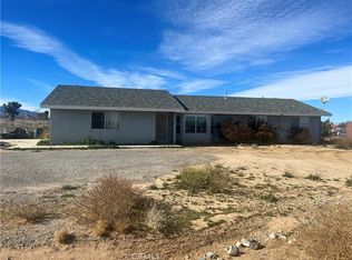 9830 Nevada Rd, Phelan, CA 92371