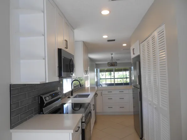 13809 Royal Palm Court #B, Delray Beach, FL 33484