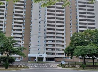 2550 Pharmacy Ave #307, Toronto, ON M1W 1H9