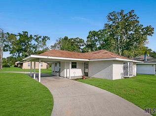 2945 Farrington Dr, Baton Rouge, LA 70814