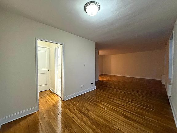 4th image of 164-20 Highland Ave #35N
