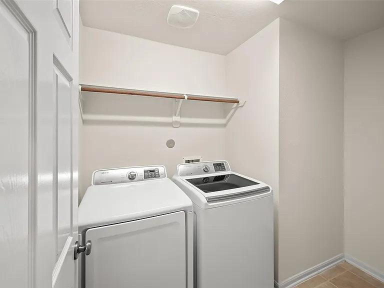 7007 Sierra Night Dr — Photo 26