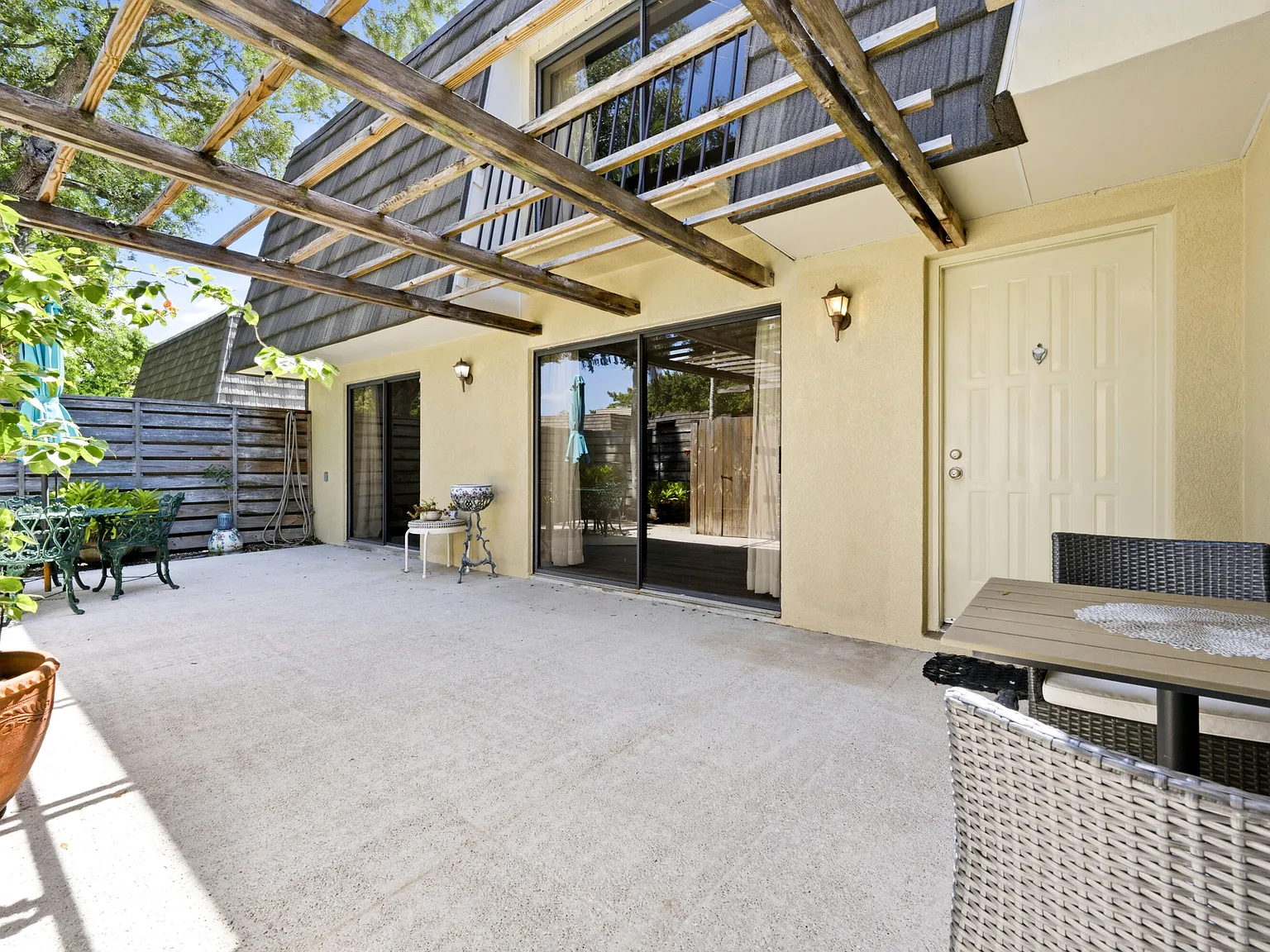 3 bed, 2.5 bath, 1488 sqft, $2,795 — Photo 3