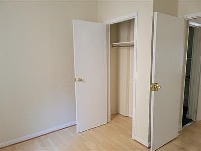 5th image of 36 Bridge Ave #1