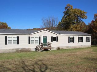 47 Rosey Pig Ln, Yellville, AR 72687