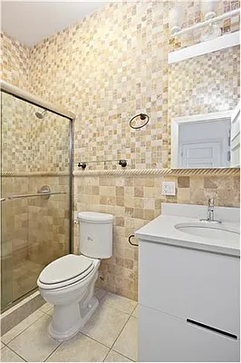 Sold by D'Andrea Craig Realty | media 20