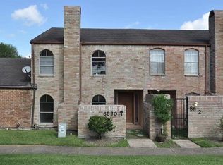 8520 Maplecrest Dr, Houston, TX 77099