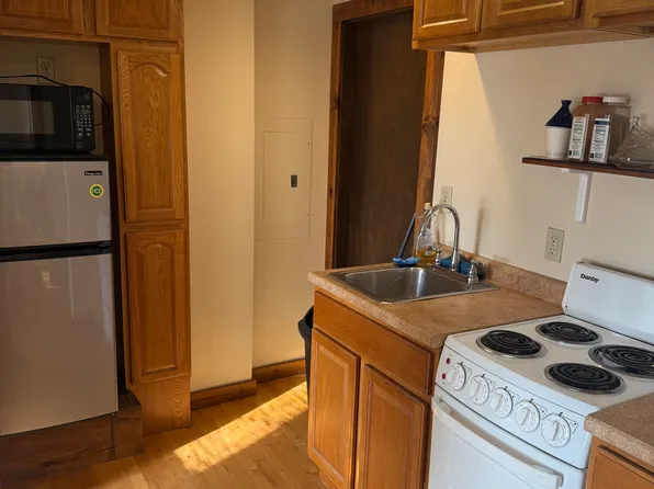 180 Federal St #0, Greenfield, MA 01301