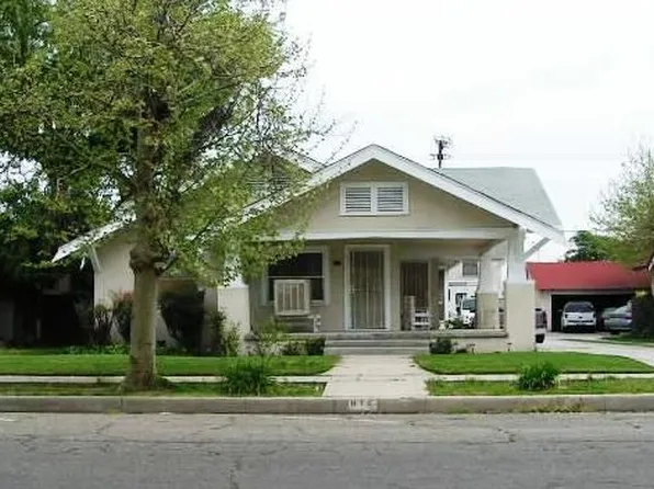 812 North St, Sanger, CA 93657