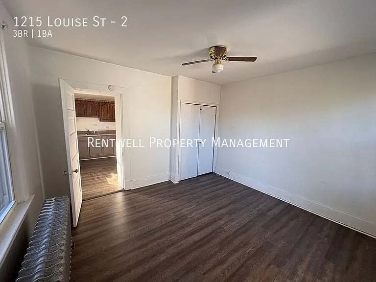 1215 Louise St #2 — Photo 6