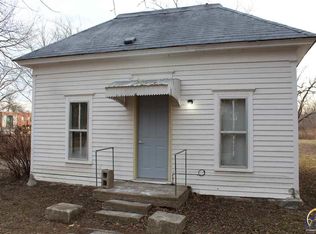 113 S 5th St, Quenemo, KS 66528
