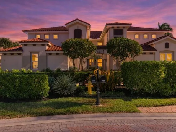 1294 Rialto Way Unit 202, Naples, FL 34114