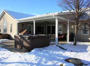 74 Jibby Ests, Sullivan, IL 61951