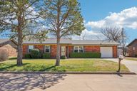 Casa Bello Dr-001.jpg