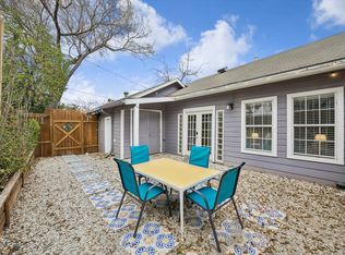 211 Lessin Ln APT B, Austin, TX 78704