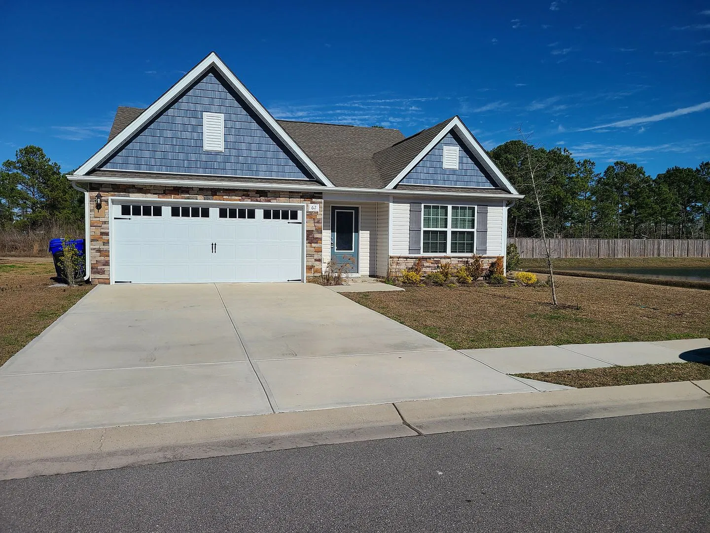 3 Bedroom, 2 bath beautiful unfurnished home - Wyndwater community in Hampstead — Photo 1