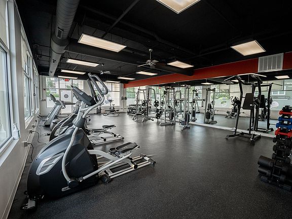 Mill Creek Fitness Center for Apartment Residents