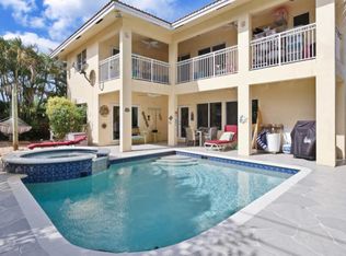 1002 SE 5th Ct, Deerfield Beach, FL 33441