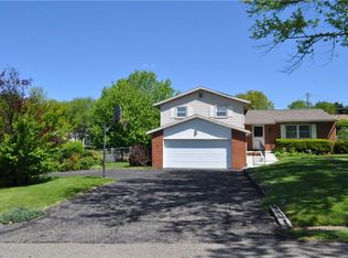 5161 Burlawn St NW, Canton, OH 44708