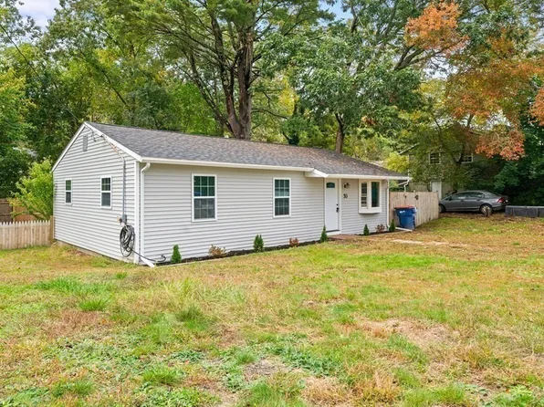 30 Peaceful Ln, Wareham, MA 02571