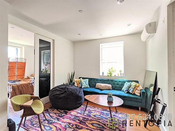 2nd image of 195 Hawthorne St #4R