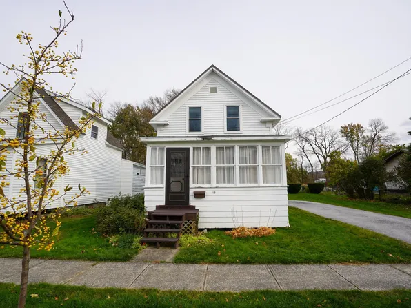 15 Walnut Street, St. Albans City, VT 05478