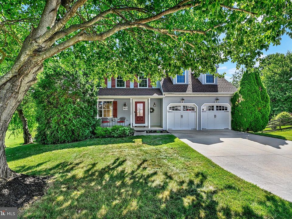 1st image of 3871 Yellowstone Ct