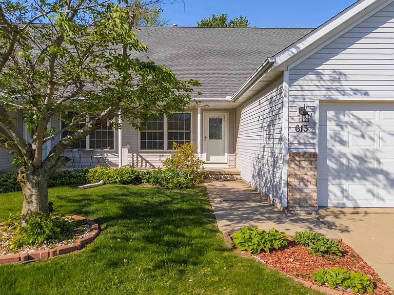 613 Wulbrun Dr — Photo 44