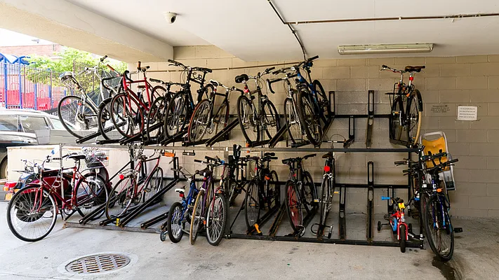 Rented by Nooklyn NYC LLC | media 25