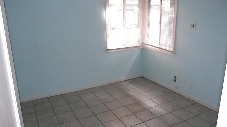 2 bed, 1100 sqft, $3,195 — Photo 4