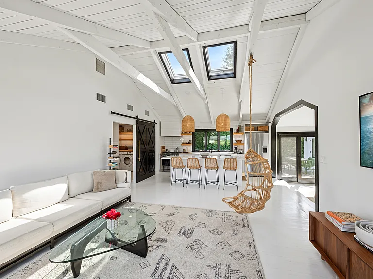 28 Cliff Dr — Photo 8