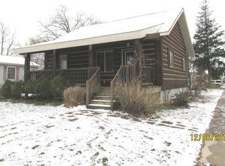 828 Kalamazoo St, South Haven, MI 49090