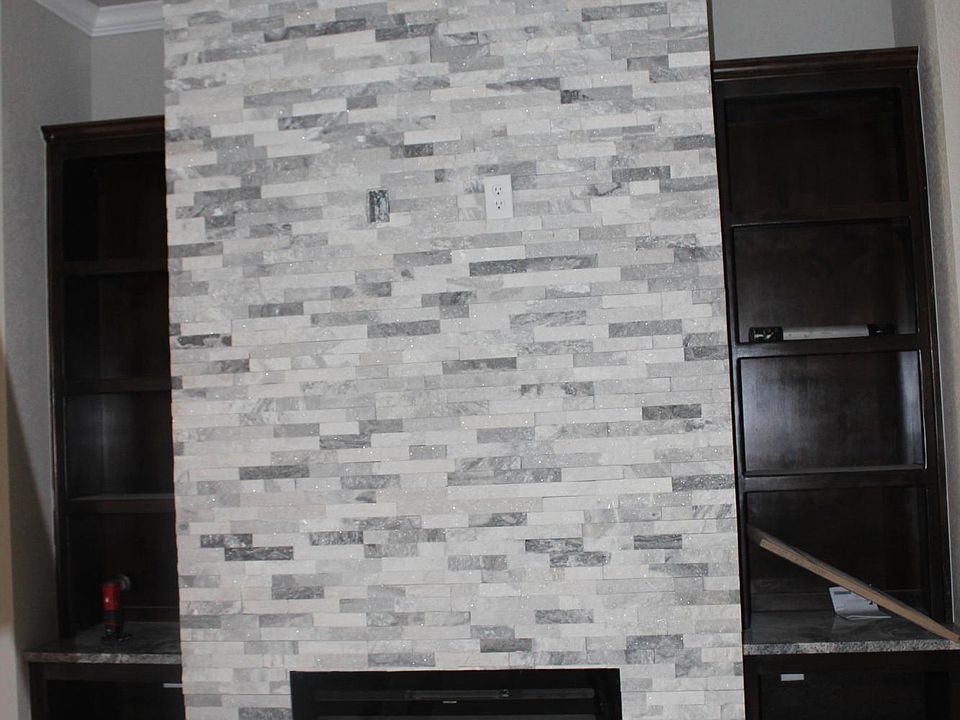 2nd image of 2905 Bismarck Ave
