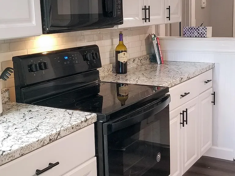 4401 Strawberry Plains Pike — Photo 1